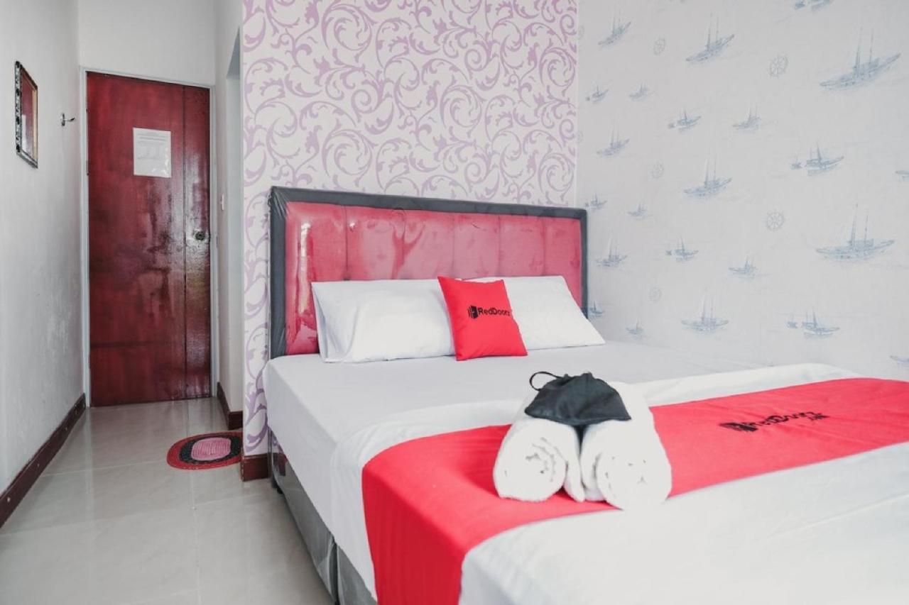 Hotel Reddoorz Near Nagoya Hill Batam 4 Jodoh  Exterior foto
